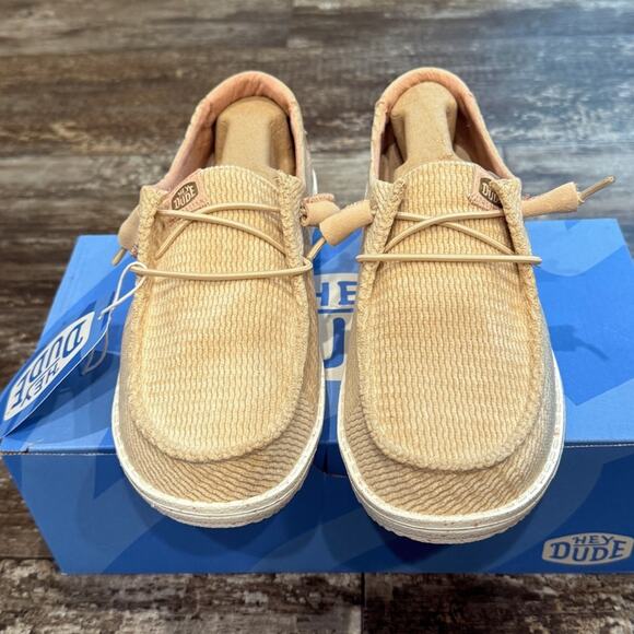 Hey Dude Loafers Shoes Womens Size 6 Wendy‎ Wave Corduroy Taupe Tan Comfy NEW - Picture 2 of 9